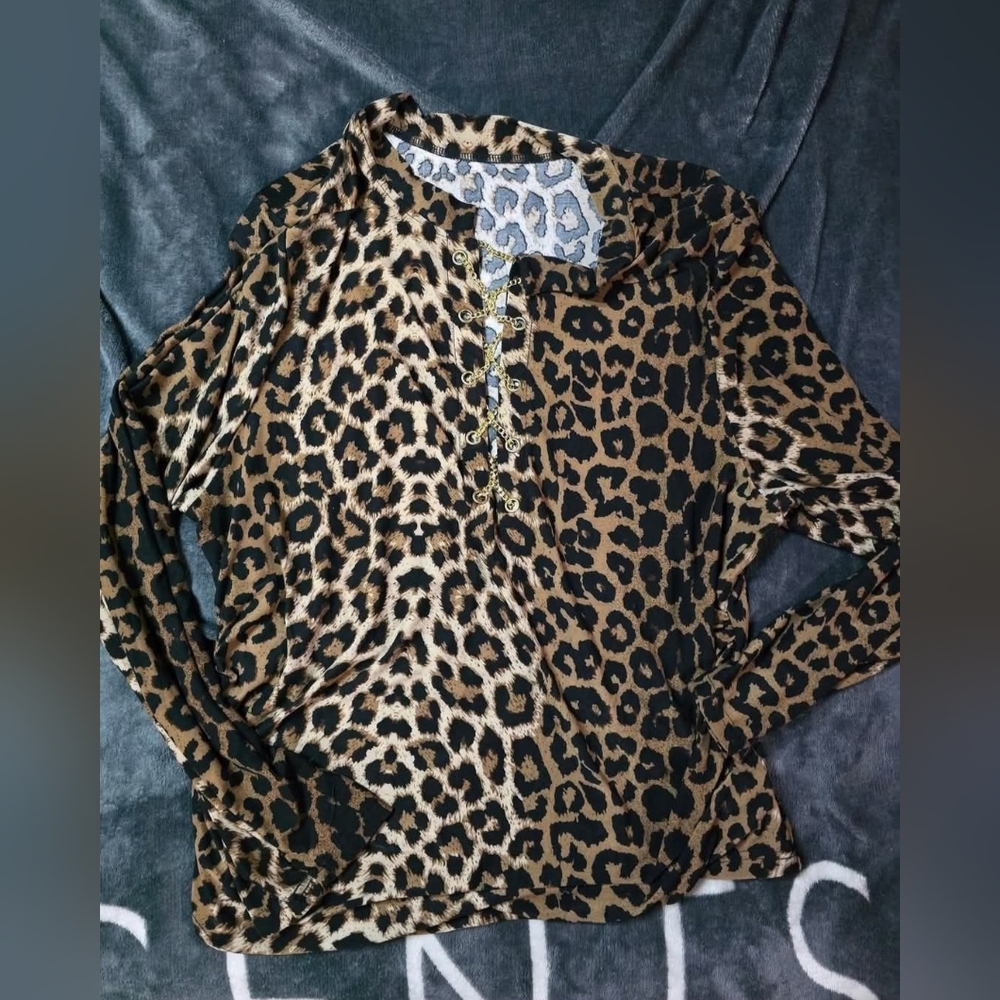 Leopard Print Silky Long Sleeve